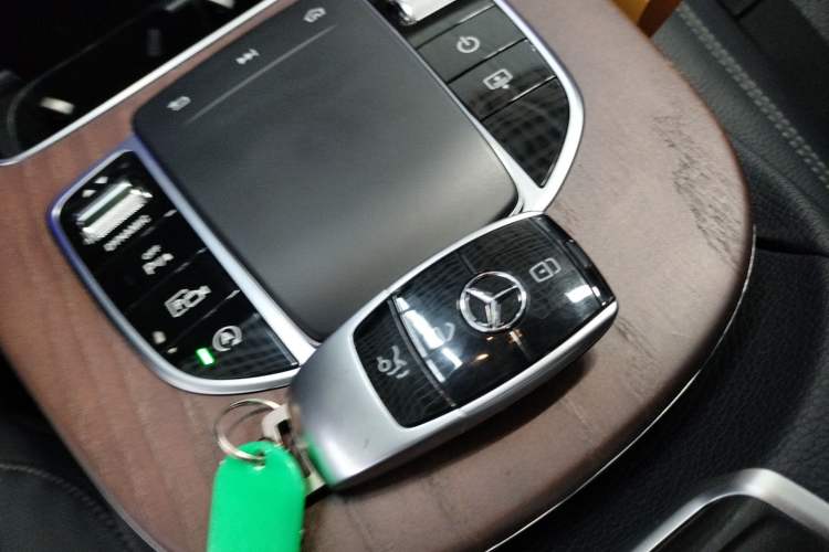 Used Mercedes-Benz E-Class 2020 E 300 L Luxury Model