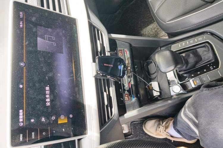 Used Volkswagen Tiguan L 2022 330TSI Automatic Two-Wheel Drive R-Line Enhanced Edition Audio And AC Panel