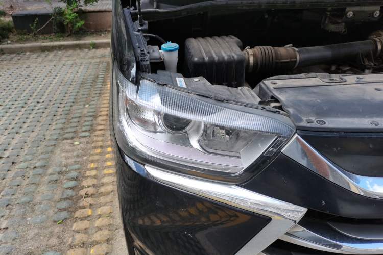 Used JAC Refine M4 2021 2.0L Manual Business Edition
