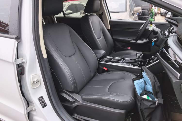 Used Chery Arrizo 5 2024 Edition People's Benefit Version 1.5L CVT Fashion Model
