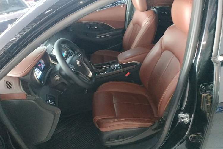 Used Buick LaCrosse 2013 2.4L SIDI Elite Comfort Version