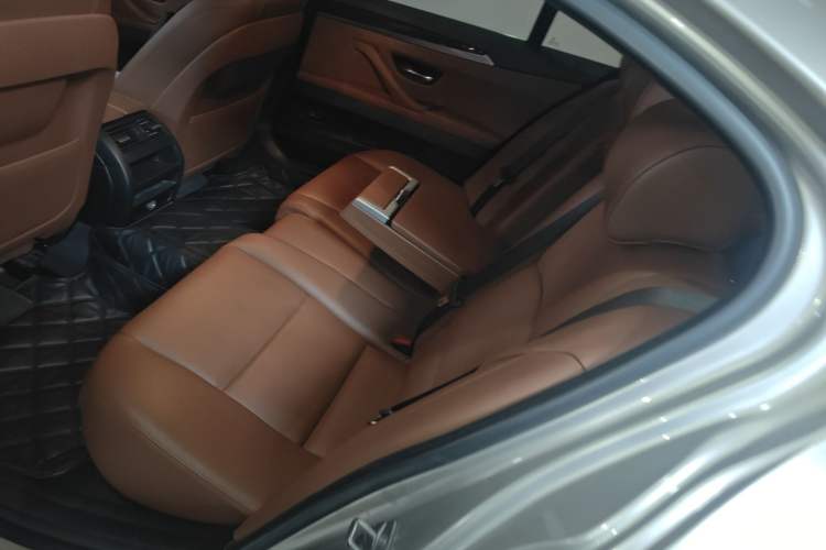 Used BMW 5 Series 2014 525Li Leading Model