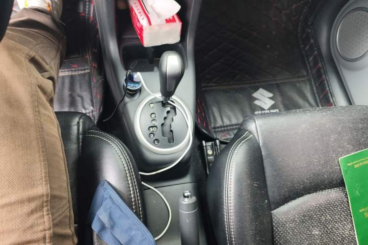 Used Suzuki Swift 2013 1.5L Automatic Sport Edition Gear Lever