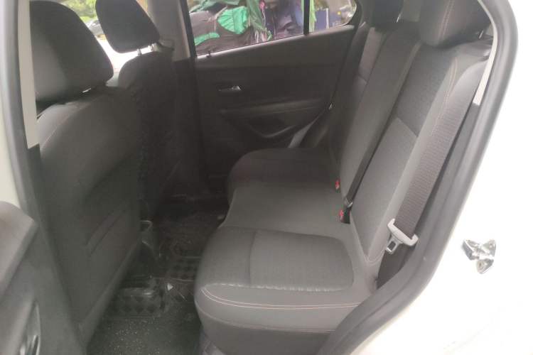 Used Chevrolet Trax 2018 330T Automatic Two-Wheel Drive Elite Model Left Rear Seat