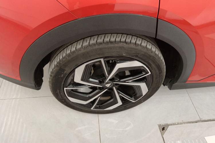 Used Deepal S07 2024 215Max Qiankun Intelligent Driving ADS SE Range-Extended Version
