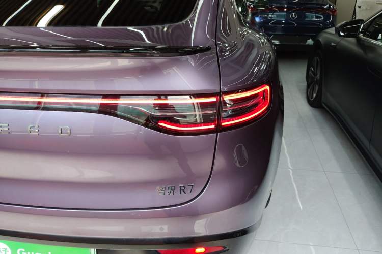 Used Hima Luxeed R7 2025 Extended-Range 331km Ultra Exterior 3