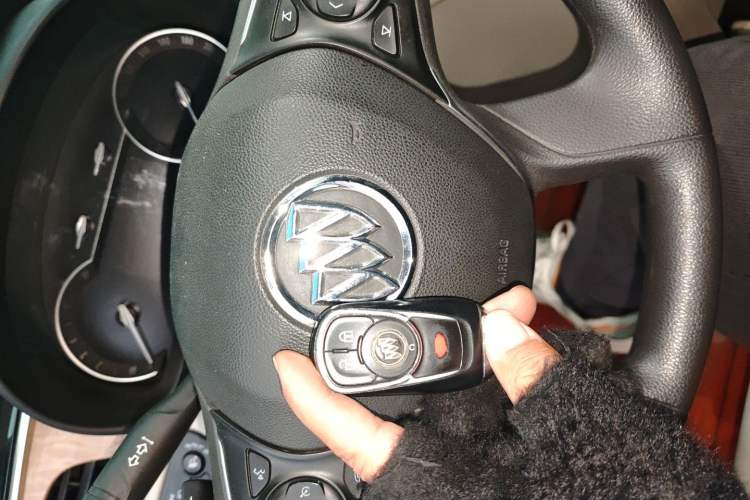 Used Buick GL8 2018 ES 28T Comfort Model China VI Standard