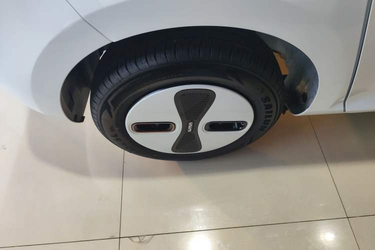 Used CHANGAN NEVO Lumin 2026 Model Treasure Edition 205km Passionate Beige Ningde Exterior 8