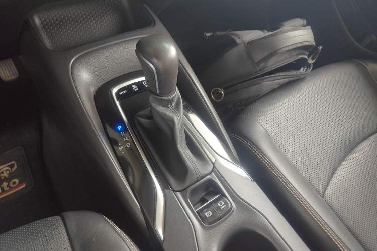 Used Toyota Corolla 2021 1.2T S-CVT Luxury Edition
