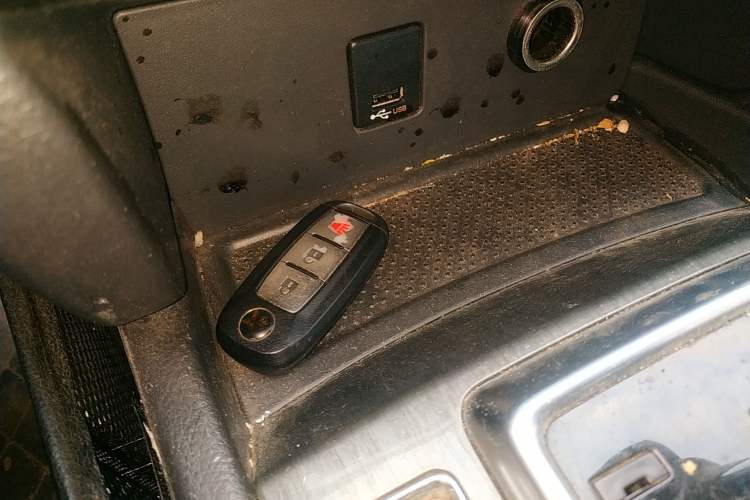 Used Venucia T90 2018 2.0L CVT Smart Connect Prestige Version China VI Standard
