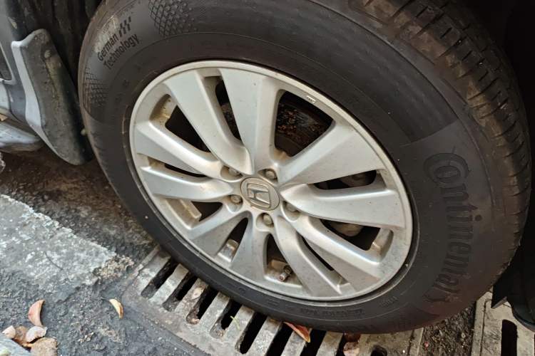 Used Honda CR-V 2016 2.0L Two-Wheel Drive Classic Edition