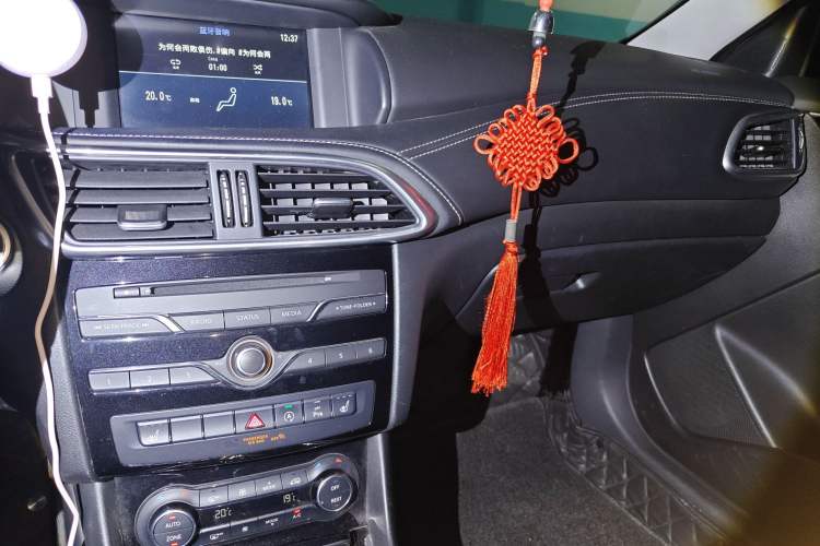 Used Infiniti QX30 2017 1.6T Two-Wheel-Drive Sport Edition
