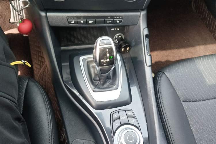 Used BMW X1 2015 sDrive18i Fashion Upgrade Edition
