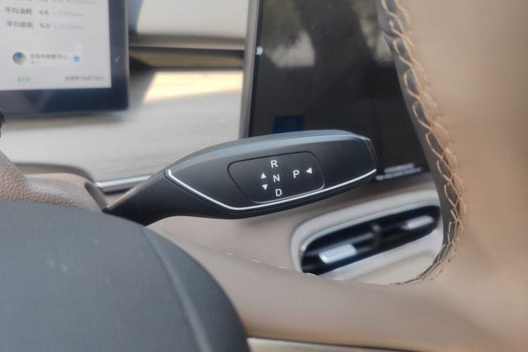 Used Chery Fengyun T8 2025 1.5T 130km Deluxe Version 5 Seats
