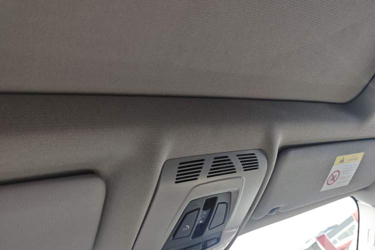 Used BMW 3 Series GT 2017 320i Sport Edition
