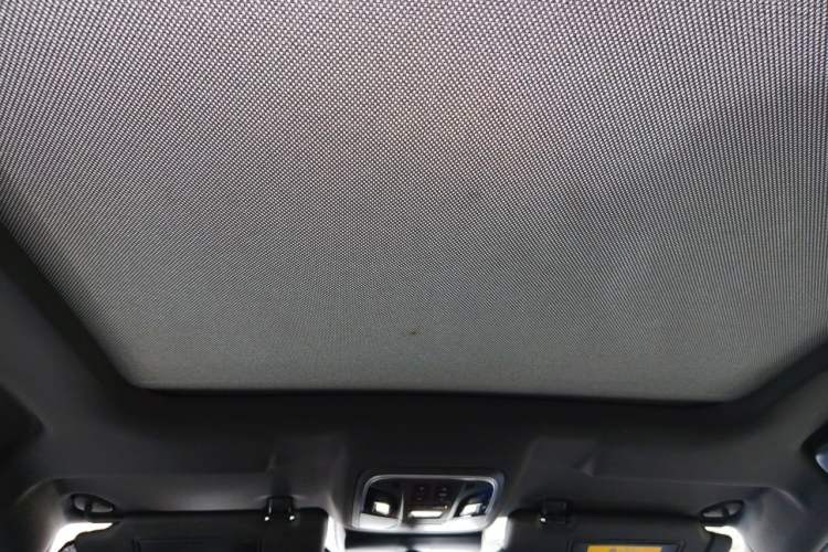 Used Haval H6 2017 Blue Label 1.5T Automatic Two-Wheel Drive ZhiShang Model
