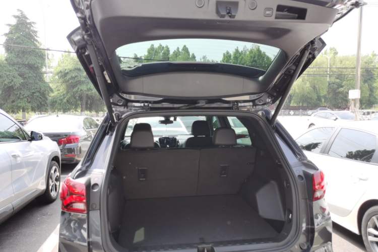 Used Chevrolet Equinox 2022 Mild Hybrid 550T RS Smart Boundary-Setting Edition