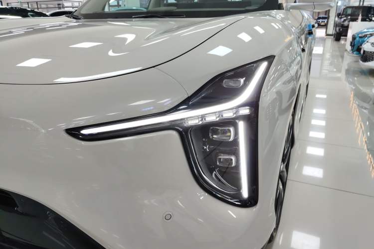 Used IM LS6 2026 Model Pure Electric Max Left Front Headlight