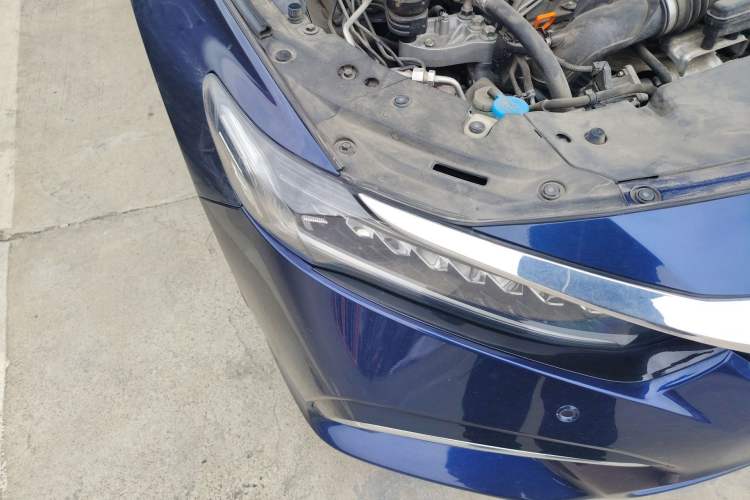 Used Honda Inspire 2019 260TURBO Elite Edition China VI Right Front Headlight