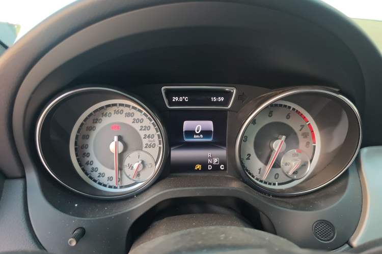 Used Mercedes-Benz CLA 2016 CLA 220 4MATIC
