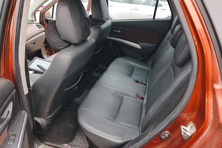 Used Suzuki Vitara S-Cross 2017 1.6L CVT Two-Wheel Drive Urban Fashion Model