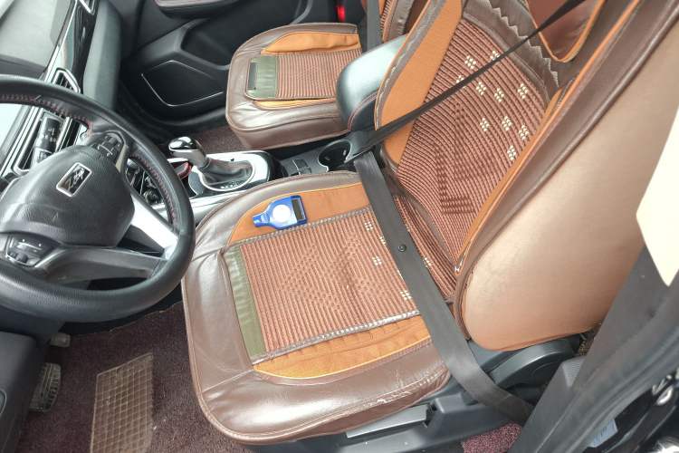 Used Zotye Domy X5 2015 1.5T CVT ZhiXian Trim China V Standard