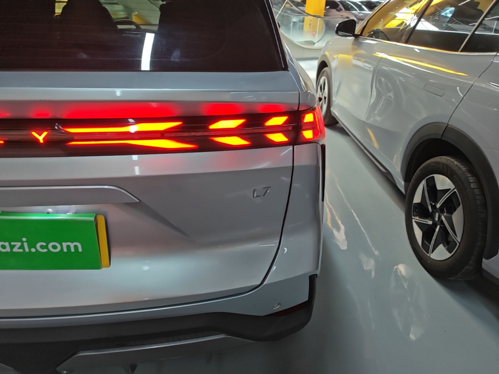 Geely Galaxy L7 2024 1.5T 115 km MAX Dragon Edition — снимка 9