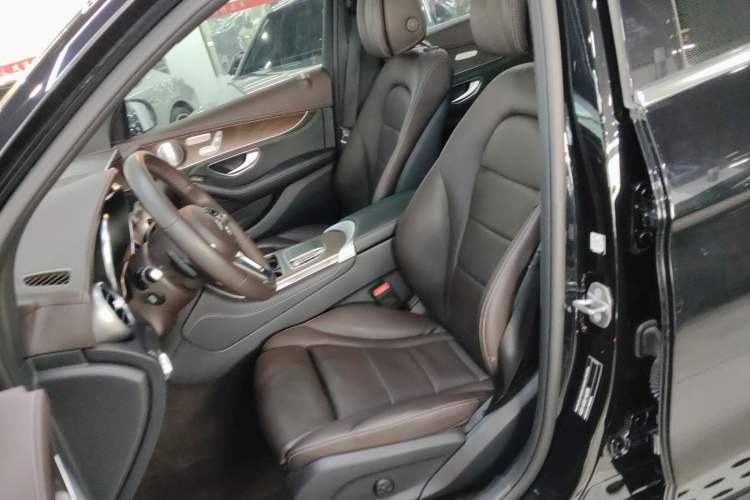 Used Mercedes-Benz GLC 2020 GLC 300 L 4MATIC Dynamic Edition