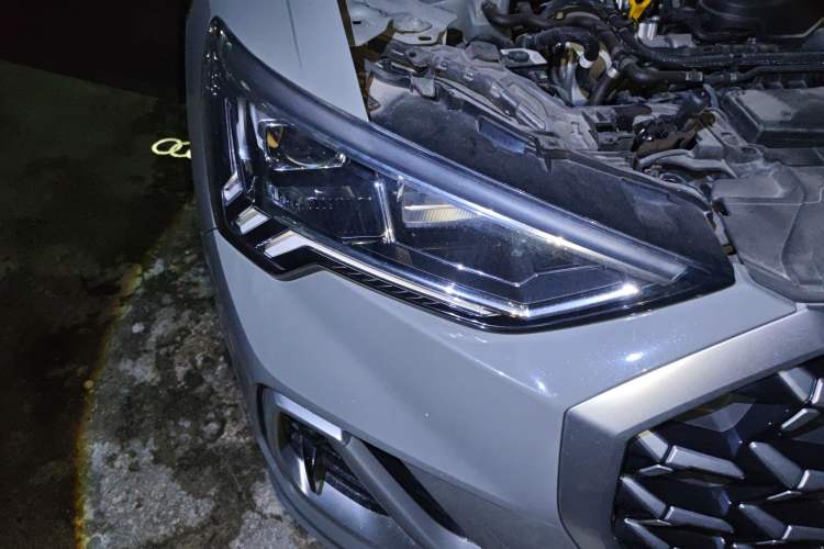 Used Audi Q3 2024 35 TFSI Ambition Dynamic Edition