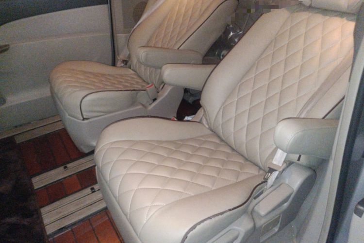 Used Toyota Previa 2006 2.4L 7-Seater Luxury Edition