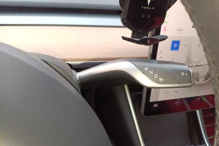 Used Tesla Model 3 2019 Standard Range Rear-Drive Upgraded Version
