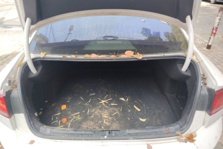 Used Volkswagen Lamando 2015 230TSI DSG Fashion Edition Trunk