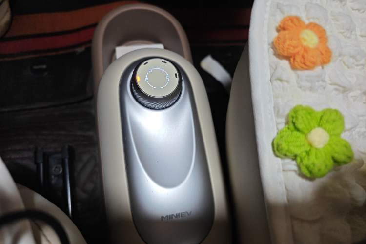 Used Wuling Hongguang MINIEV 2025 Four-Door Version Zhenxiang+ Edition
