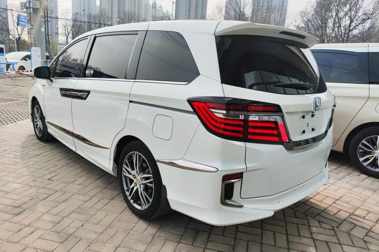 Used Honda Elysion 2019 2.0L Hybrid Luxury Edition