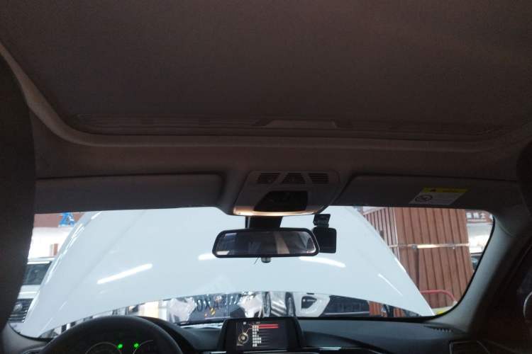 Used BMW 3 Series 2017 318i Fashion Model