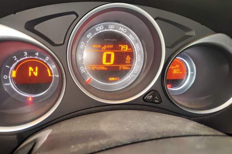 Used Citroen C4L 2014 1.6THP Intelligent Drive Automatic Dynamic Model
