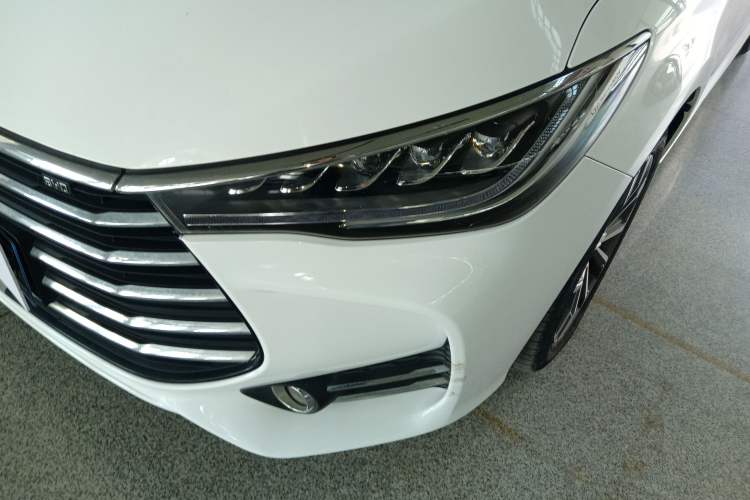 Used BYD Song MAX 2019 1.5T Automatic Smart Connect Ruiyi Sunroof Version 6 Seats China VI Standard Left Front Headlight