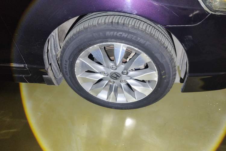 Used Honda Civic 2009 1.8L automatic luxury edition
