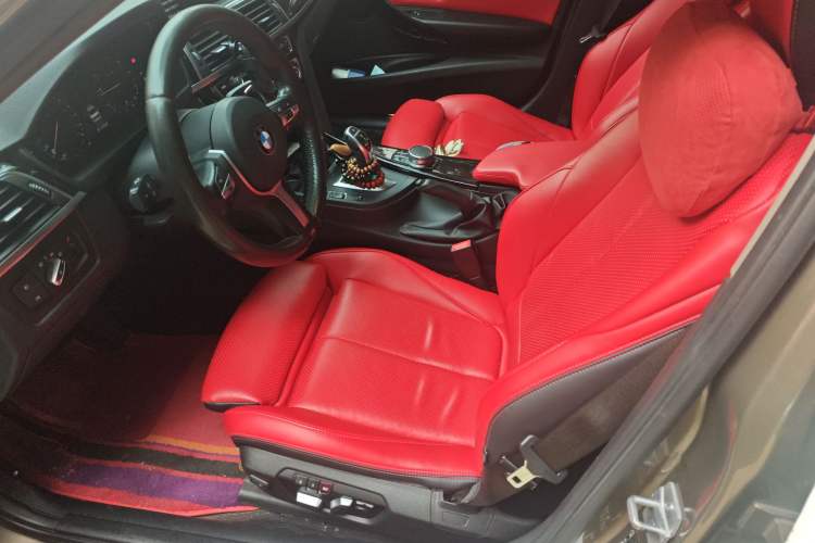 Used BMW 3 Series 2018 320Li Leading Model M Sport Package
