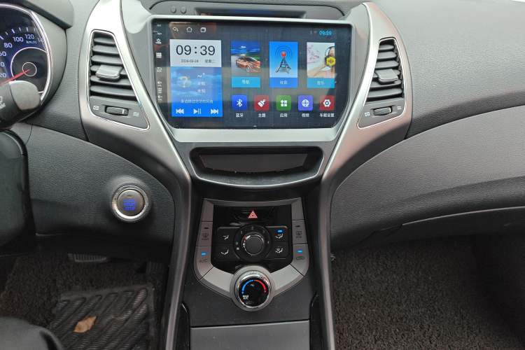 Used Hyundai Elantra (5th Generation / Langdong) 2013 1.6L Automatic Leading Model