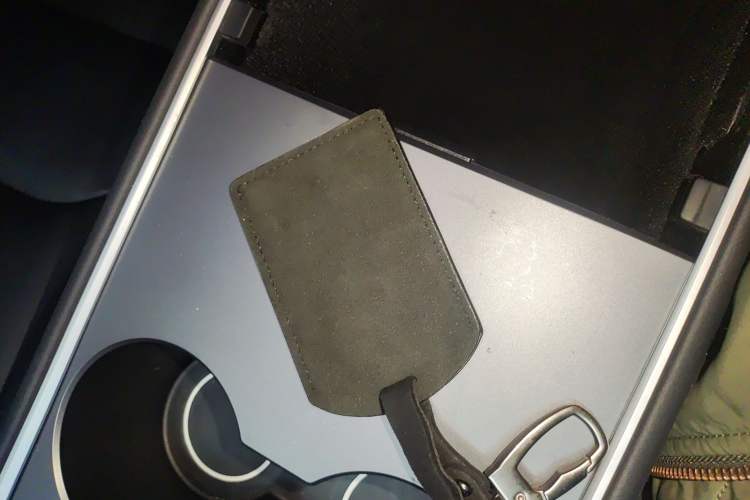 Used Tesla Model Y 2022 Performance High-Performance All-Wheel-Drive Version Vehicle Key