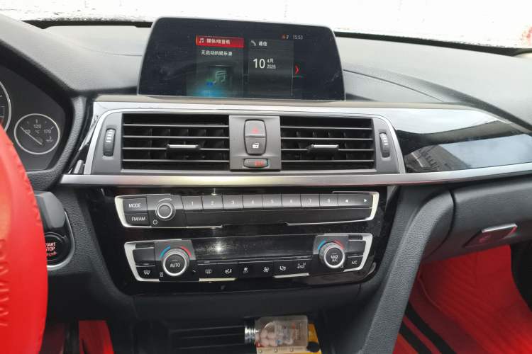 Used BMW 3 Series 2018 320Li Fashion Model Audio And AC Panel