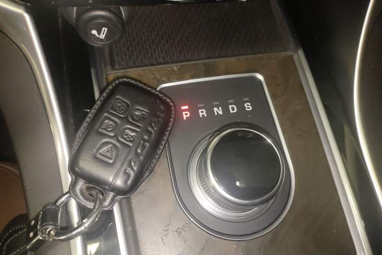 Used Jaguar XFL 2017 XFL 2.0T 240PS Luxury Edition