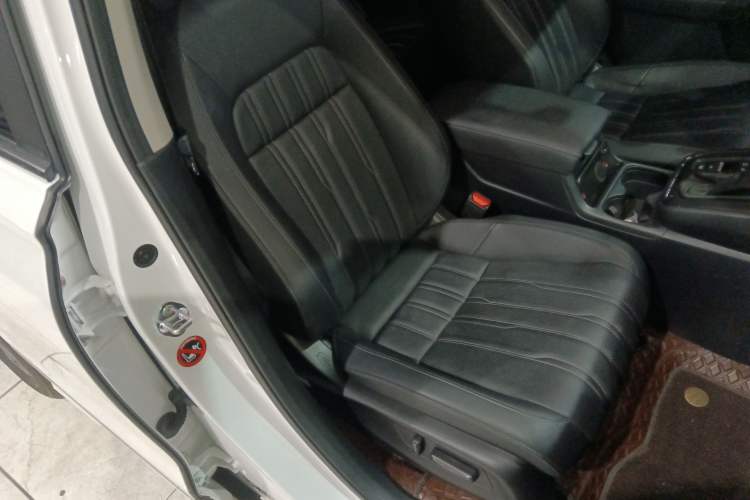 Used Honda Breeze 2023 240TURBO Two-Wheel-Drive Prestige Edition 5 Seats