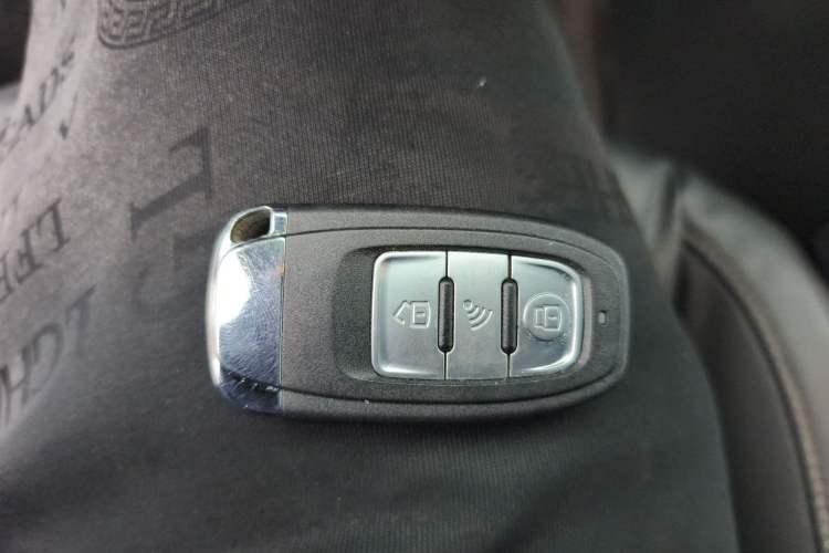 Used Peugeot 408 2014 1.8L Automatic Luxury Edition