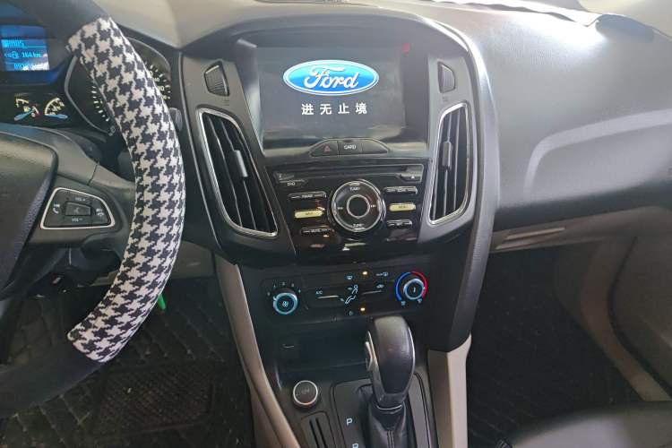 Used Ford Focus 2017 Sedan 1.6L Automatic Comfort Plus SmartDrive Edition