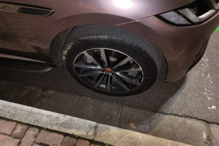 Used Jaguar F-PACE 2021 250 PS R-Dynamic S