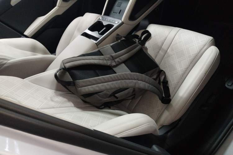 Used BYD Yuan UP 2025 Intelligent Driving Version 401 km Beyond-Range Edition