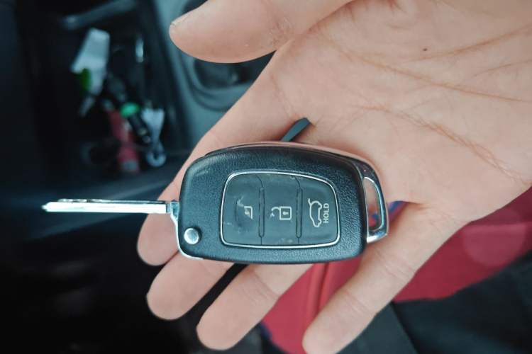 Used Hyundai ix35 2015 2.0L Manual Two-Wheel Drive Comfort Version China IV Standard Vehicle Key