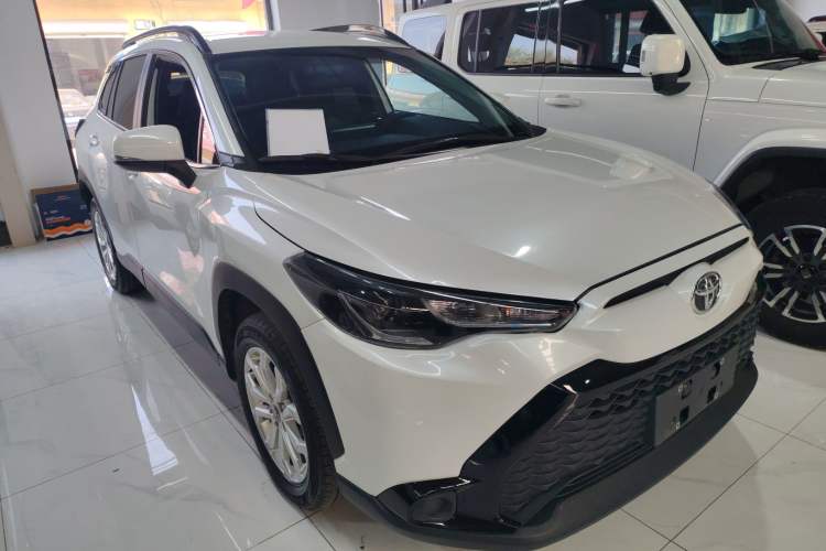 Used Toyota FRONTLANDER 2023 2.0L CVT Elite Edition Front Right 45 Deg